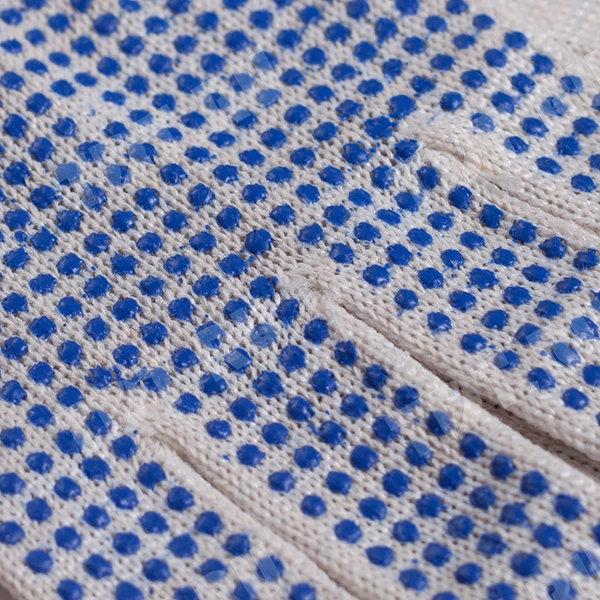 Рабочие перчатки ХБ Стандарт, с точечным ПВХ покрытием, 4 нити