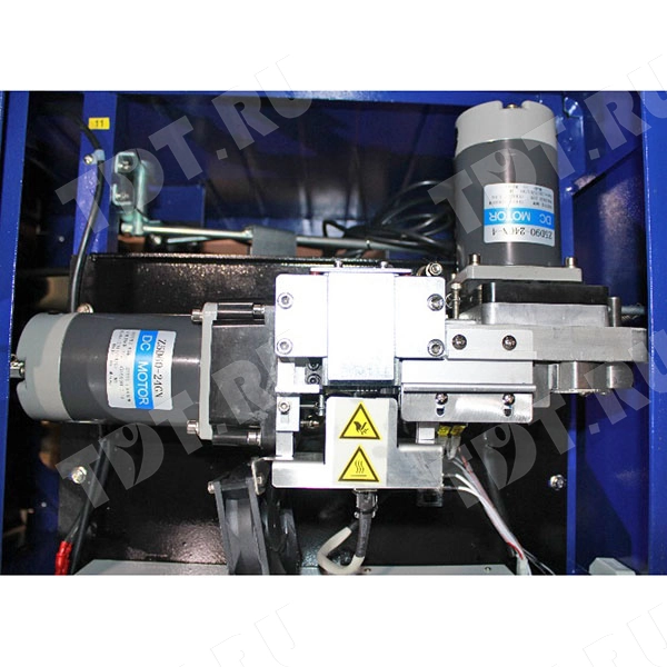 Стреппинг машина SP A2C (Close) для натяжения и резки ленты