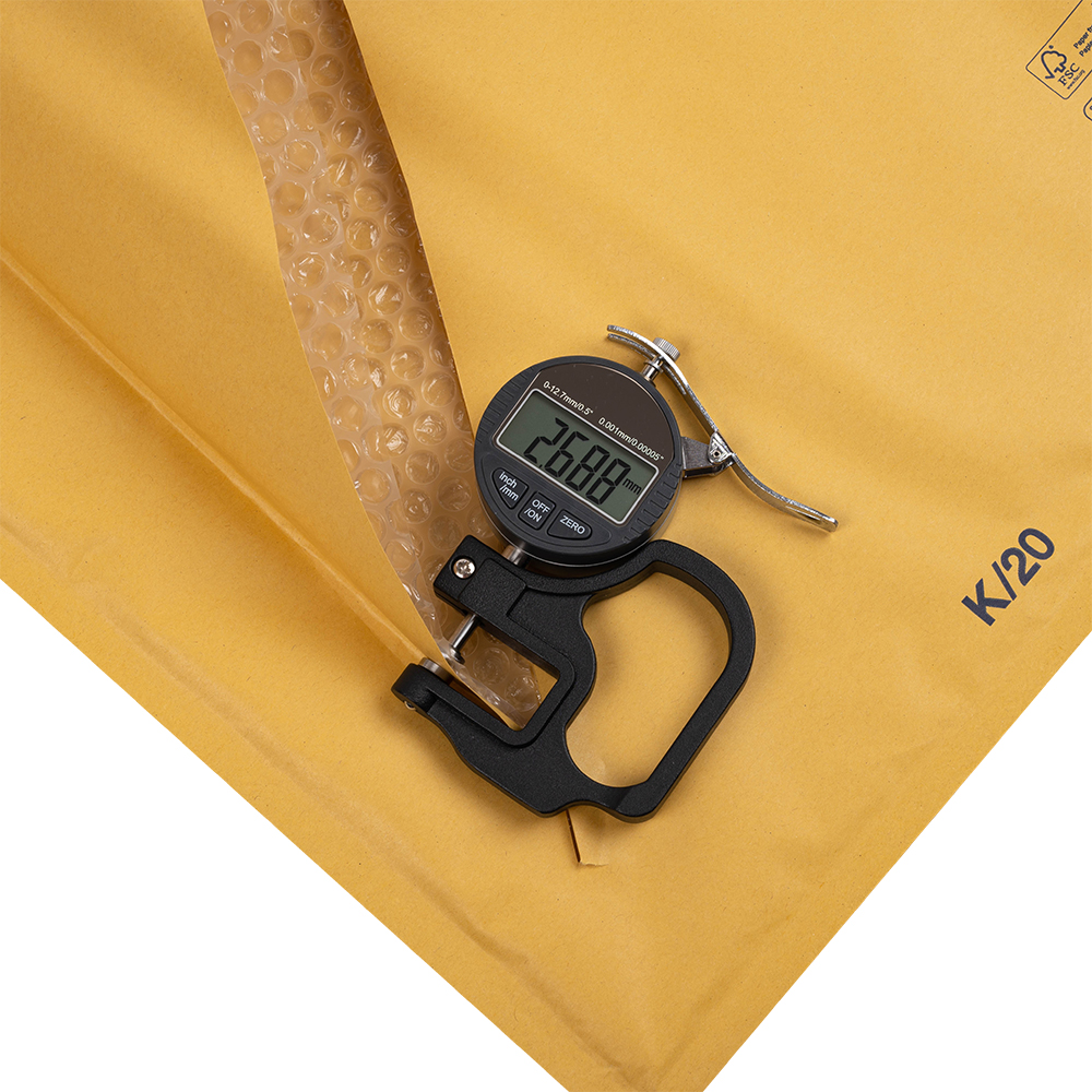 Бурый крафт пакет с прослойкой, 37*48 см, K-20-G (K/7) Бурый крафт пакет с прослойкой, 37*48 см, K-20-G (K/7)