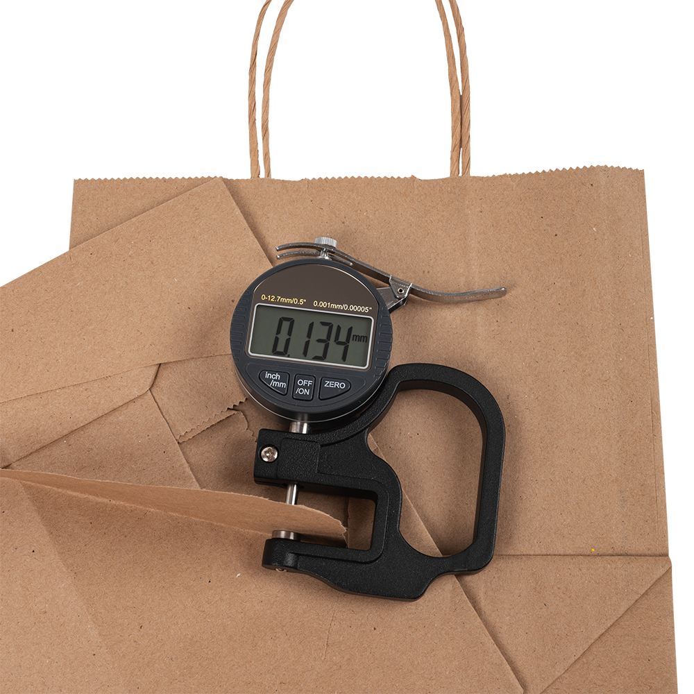 Крафт пакет с крученой ручкой, 70 г/м², 22*12*25 см Крафт пакет с крученой ручкой, 70 г/м², 22*12*25 см