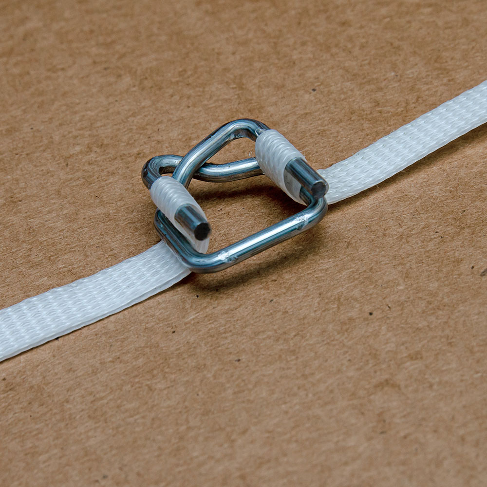 Пряжка проволочная для лент ПЭТ и ПП 13 мм, 1000 шт./уп. Пряжка проволочная для лент ПЭТ и ПП 13 мм, 1000 шт./уп.