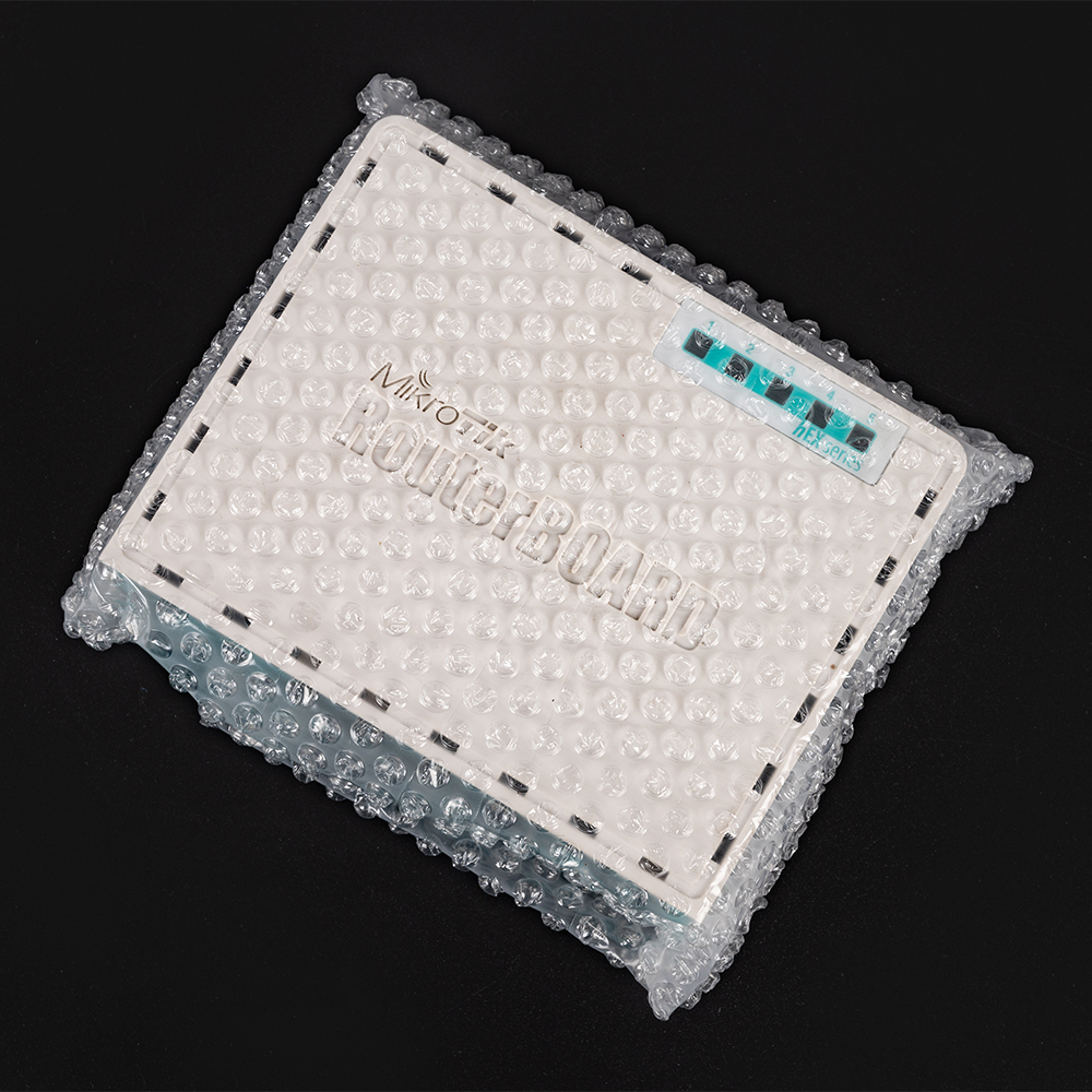 Воздушно пузырьковая пленка, 100*0.75 м «МиниБабл», 25 г/м², двухслойная Воздушно пузырьковая пленка, 100*0.75 м «МиниБабл», 25 г/м², двухслойная