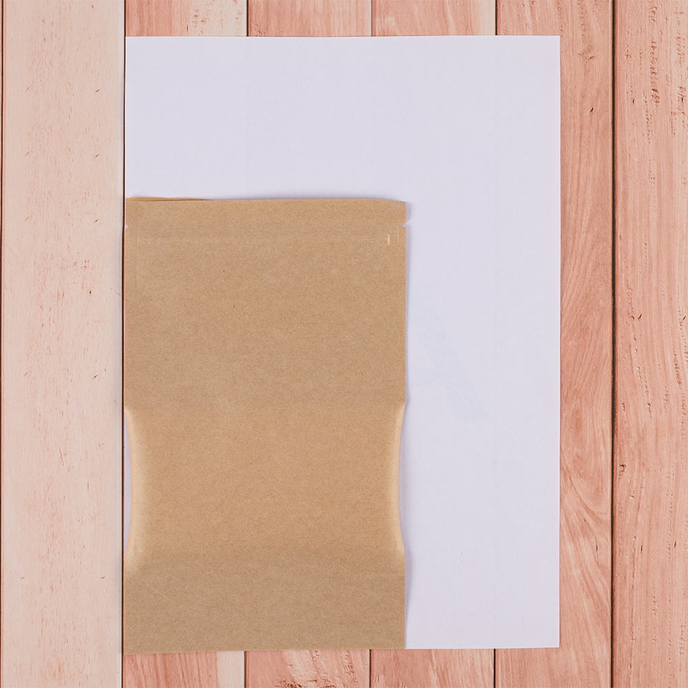 Крафт дой-пак с zip lock, прямоугольное окно 7 см, 13.5*4*22.5 см, 50 шт. Крафт дой-пак с zip lock, прямоугольное окно 7 см, 13.5*4*22.5 см, 50 шт.