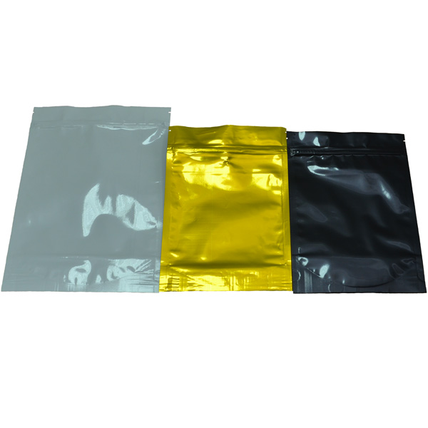 Фольгированный дой-пак с zip lock, черный, 13*16+3 см, 110 мкм (100 шт/уп) Фольгированный дой-пак с zip lock, черный, 13*16+3 см, 110 мкм (100 шт/уп)
