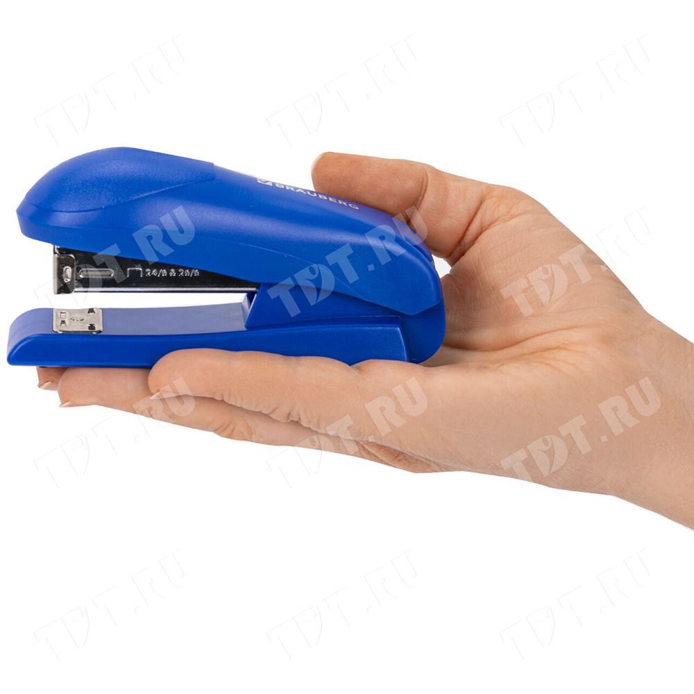 Степлер BRAUBERG «Universal» для скоб №24/6 и №26/6, пластик, синий, 30 листов