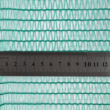 Фасадная сетка защитная, зеленая, 35 г/м², 3*100 м, затенение 35-40%