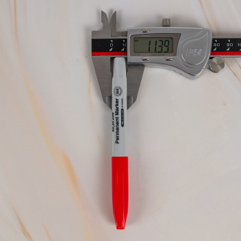 Маркер перманентный Gxin G-104900, красный, 0.5 мм, 1 шт.